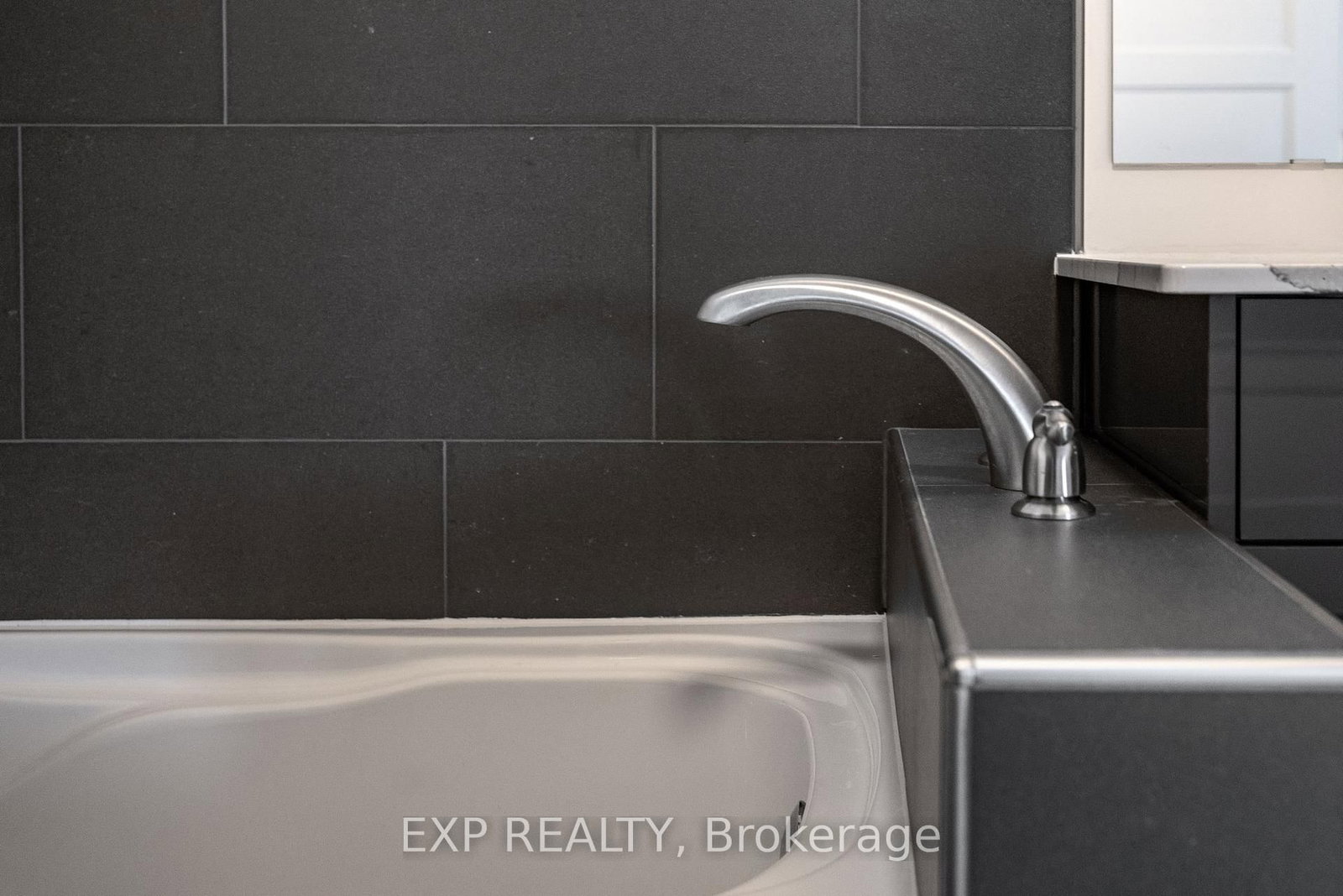 199 Front Street, Unit 511 - Photo 22