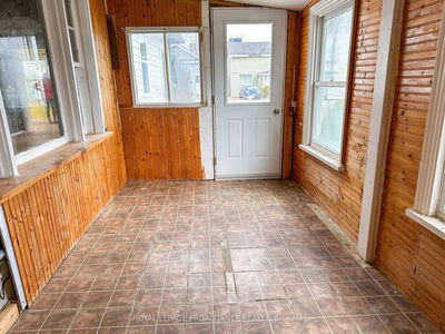 12 College St, Quinte West - Trenton Ward image-0-1
