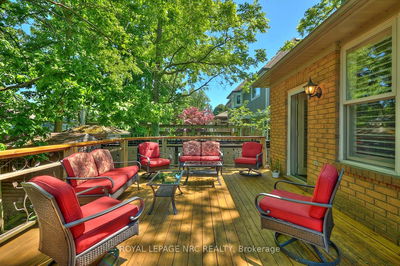 7 SCOTTDALE Crt, Pelham - Fonthill image-0-3