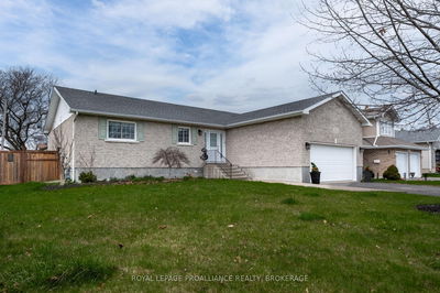 196 Amy Lynn Dr, Loyalist - Amherstview