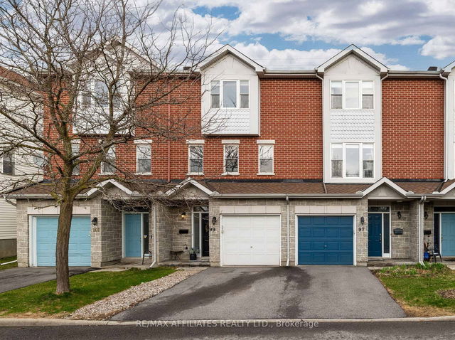 99 Glenhaven Private