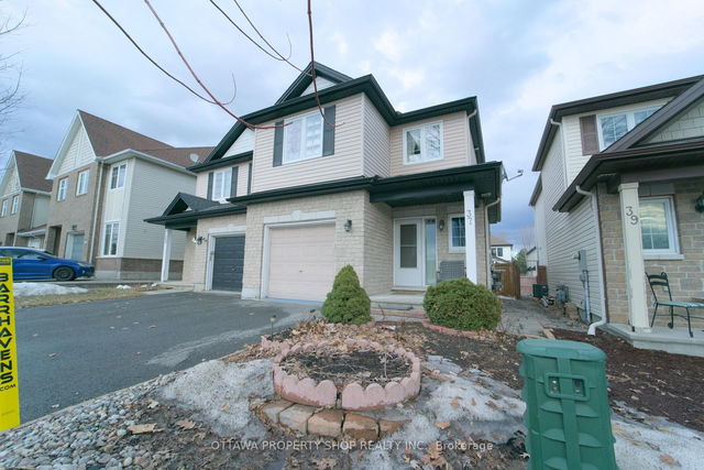 37 Cresthaven Drive