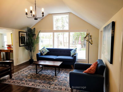 6 Circle St, Niagara-on-the-Lake - Town image-0-2