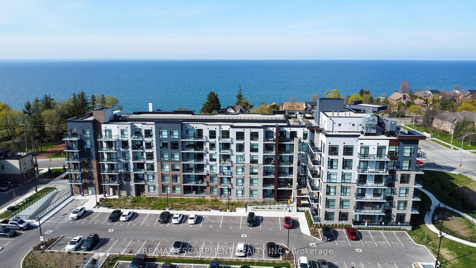 Condo for lease at 421-600 North Service Road, Hamilton, Stoney Creek, L8E 0L2 - MLS: X12117468