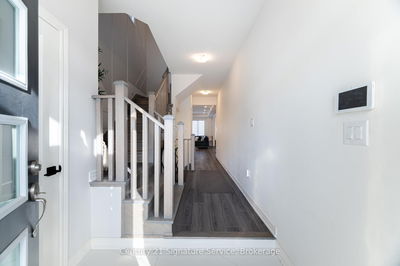 284 Great Falls Blvd, Hamilton - Waterdown image-0-4