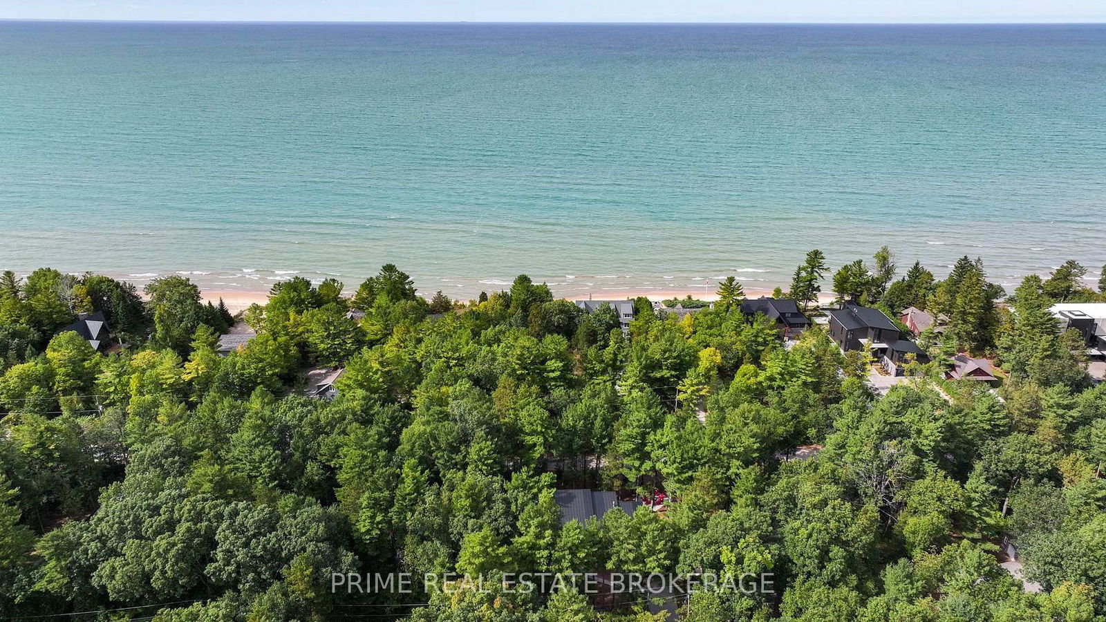 Detached House for sale at 10002 Huron Drive, Lambton Shores, Grand Bend, N0M 1T0 - MLS: X12117530