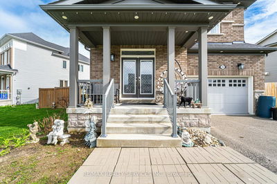 284 Johnson Dr, Shelburne - Shelburne image-0-4