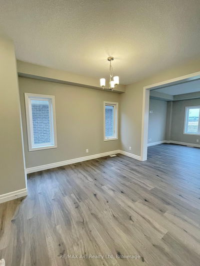 274 Bradshaw Dr, Stratford - Stratford image-0-4