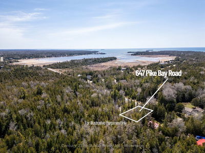 647 PIKE BAY Rd, Northern Bruce Peninsula - Northern Bruce Peninsula image-0-1