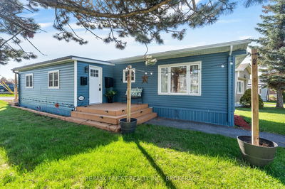 7 Clubhouse Dr, Kingston - Rideau image-0-2