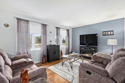 13065 Riverside Dr, South Dundas - South Dundas (Williamsburgh) Twp image-0-1