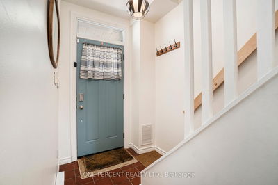 266 Bradley Ave, Ottawa - Vanier image-0-4