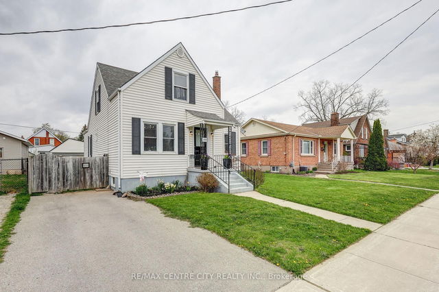 108 Myrtle Street