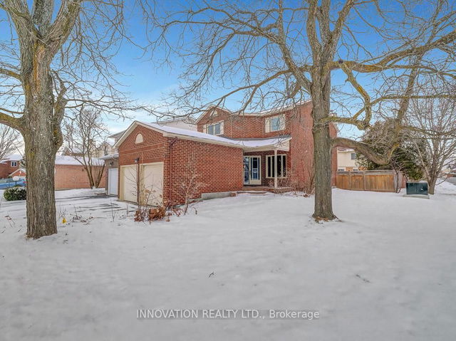 2 CHICKASAW Crescent