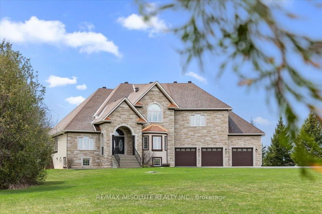 124 Biltmore Crescent