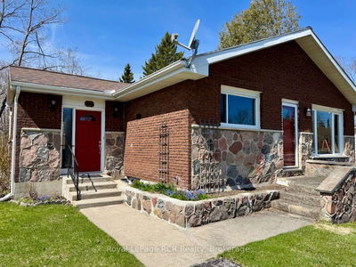 118 Main St, Northern Bruce Peninsula - Northern Bruce Peninsula