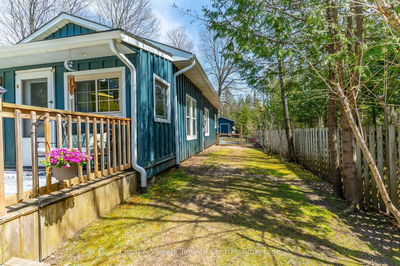 1217 Sauble Falls Rd, South Bruce Peninsula - South Bruce Peninsula image-0-2