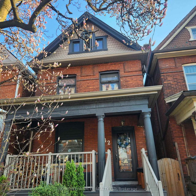 42 Nightingale Street
