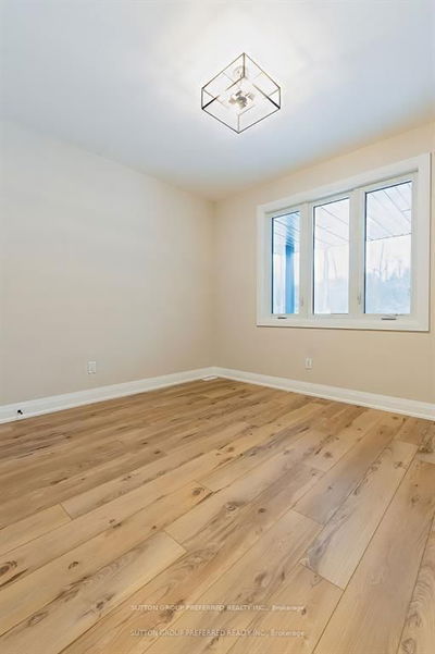 Unit 14 — 175 GLENGARIFF Dr, Southwold - Rural Southwold image-0-4