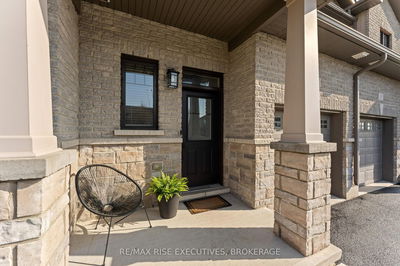 125 Simurda Crt, Loyalist - Amherstview image-0-1
