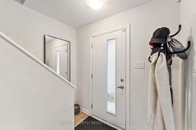 25 Lakepointe Dr, Orleans - Avalon East image-0-2