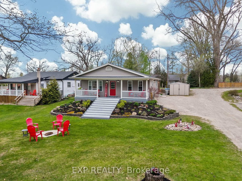 7652 Riverside Dr, Lambton Shores, N0M 2L0 | Image 2