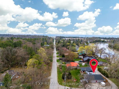 7652 Riverside Dr, Lambton Shores - Port Franks image-0-3