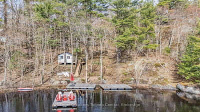 2481 Falkenburg Rd, Muskoka Lakes - Watt