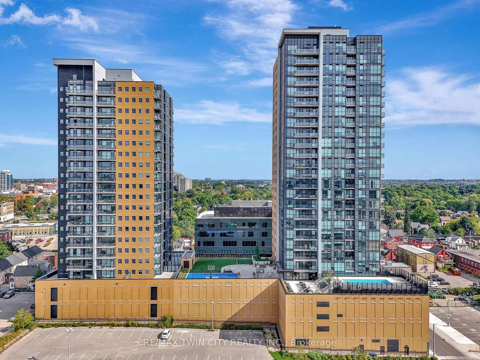Condo for sale at 1008-100 Garment Street, Kitchener, N2G 0C8 - MLS: X12118966
