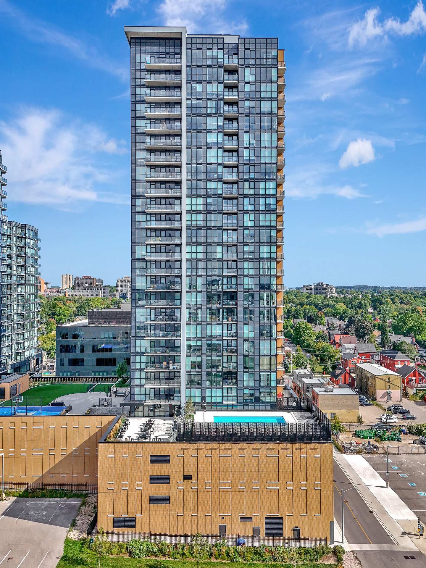 Condo for sale at 1008-100 Garment Street, Kitchener, N2G 0C8 - MLS: X12118966