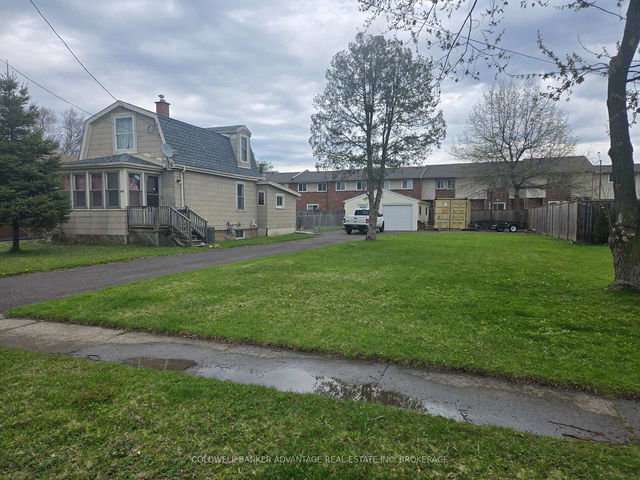 428 Scholfield Avenue