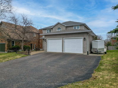 25 Canterbury Cres, North Bay - Airport image-0-1