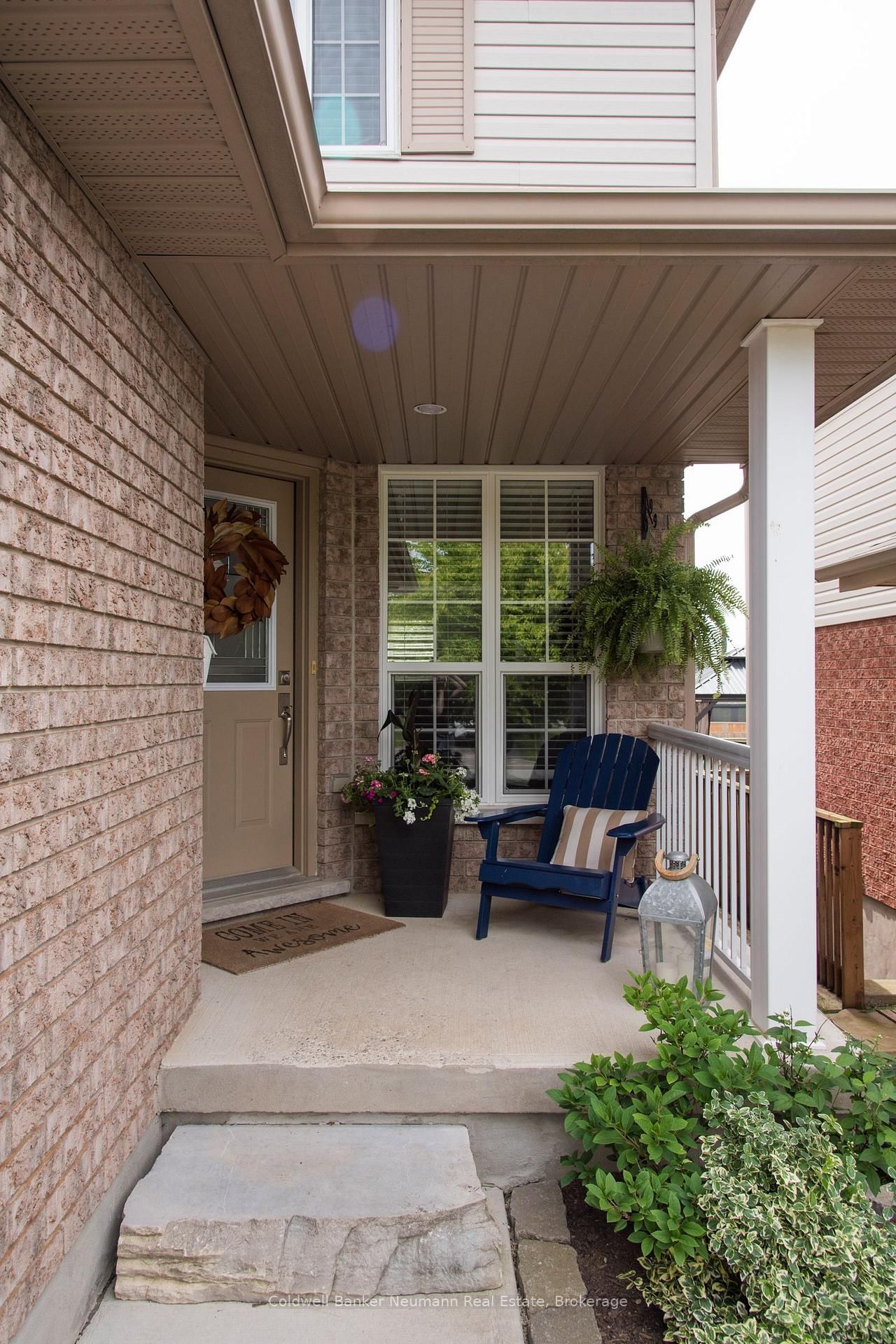 Detached House for sale at 5 Valleyhaven Lane, Guelph, Grange Road, N1E 0A3 - MLS: X12119054