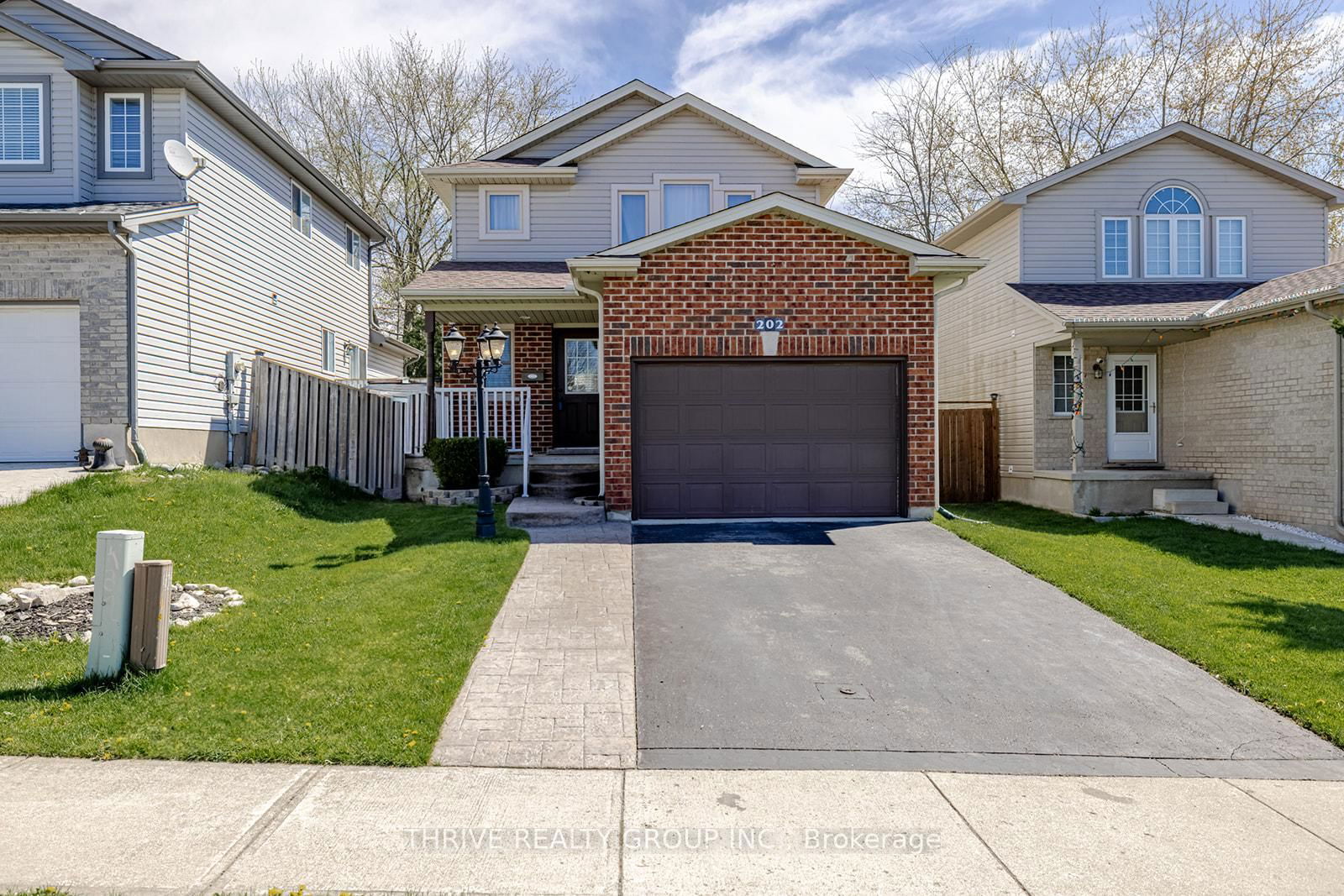 Detached House for sale at 202 Crimson Crescent, London East, East O, N5W 6G1 - MLS: X12119133