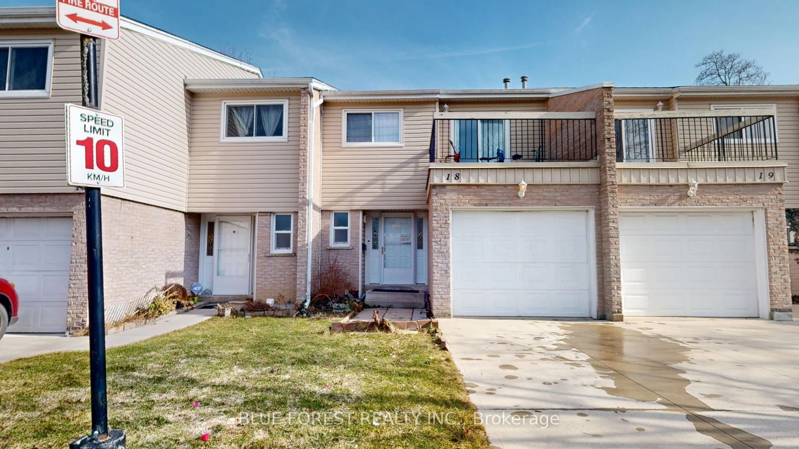 Townhouse for sale at 18-669 Osgoode Drive, London South, South T, N6E 2C7 - MLS: X12119196