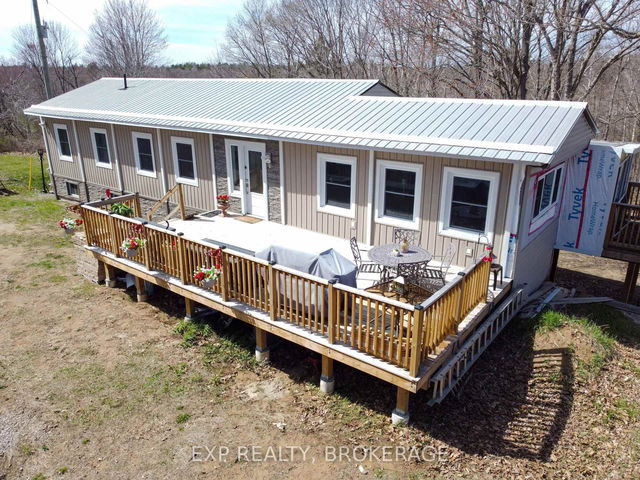 2624 Green Bay Road