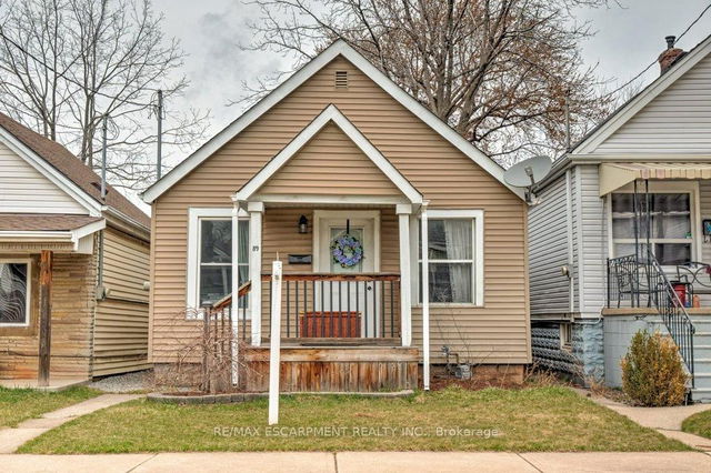 89 Albany Avenue