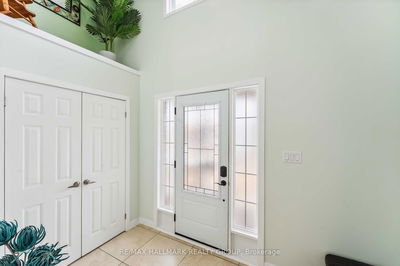 1465 Michaelsem St, Orleans - Chateauneuf image-0-2
