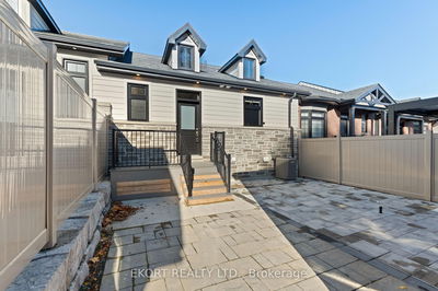 45 Bentley Cres, Prince Edward County - Picton Ward image-0-4