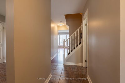 44 Nancy Dr, North Bay - College Heights image-0-3