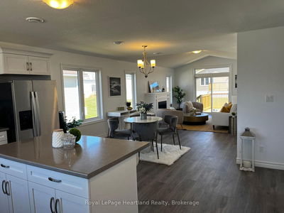 20 Bluffs View Blvd, Ashfield-Colborne-Wawanosh - Colborne image-0-2