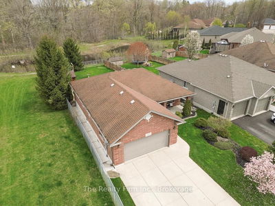 17 Scourfield Dr, Ingersoll - North image-0-1