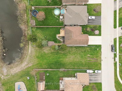 17 Scourfield Dr, Ingersoll - North image-0-3