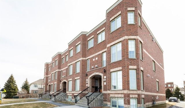9 - 134 Berrigan Drive