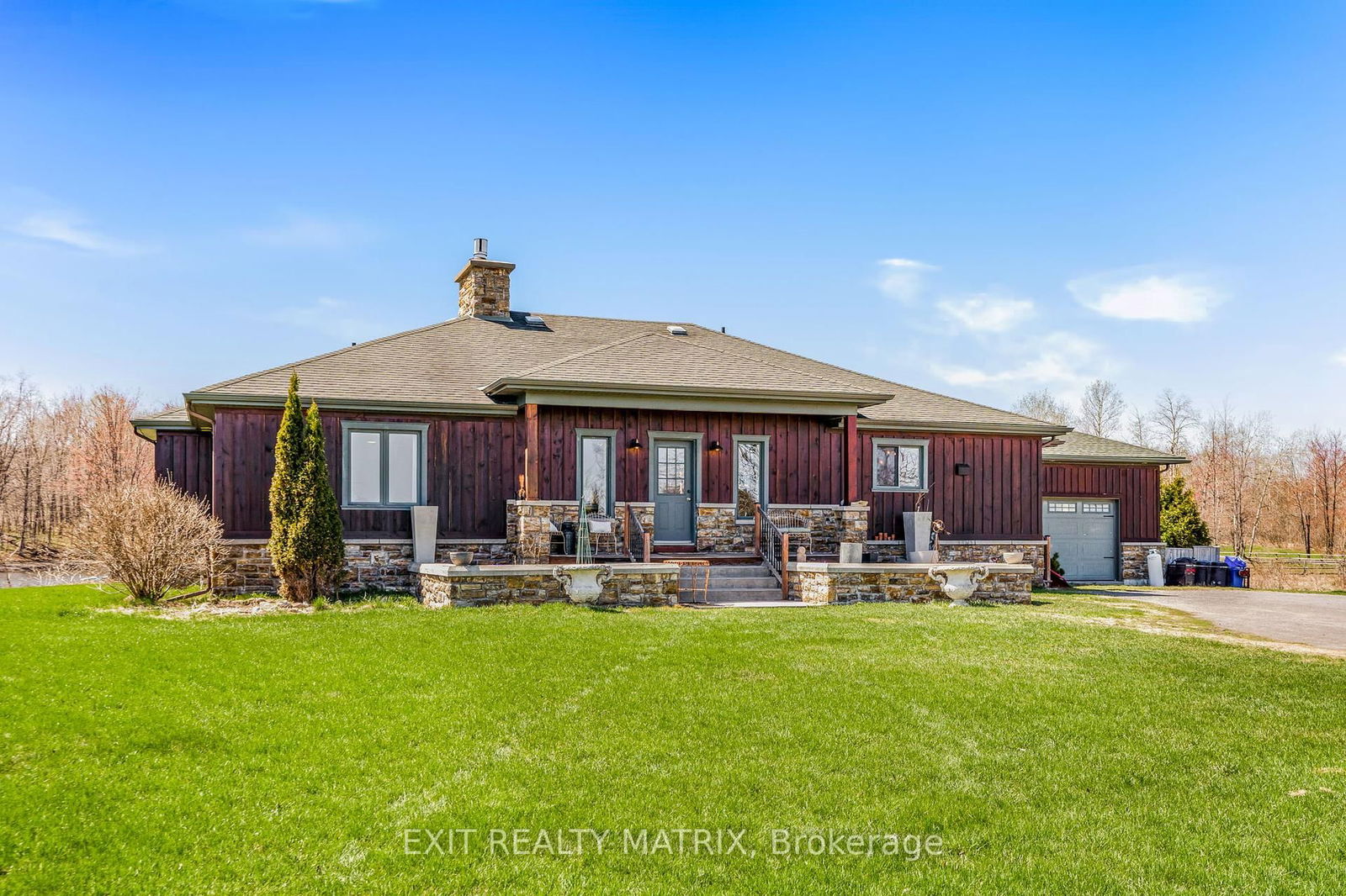 Detached House for sale at 2228 Ste Anne Road, Champlain, L'Orignal, K0B 1K0 - MLS: X12119754