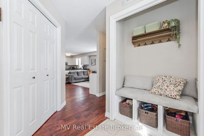 284 Millburn Blvd, Centre Wellington - Fergus image-0-4