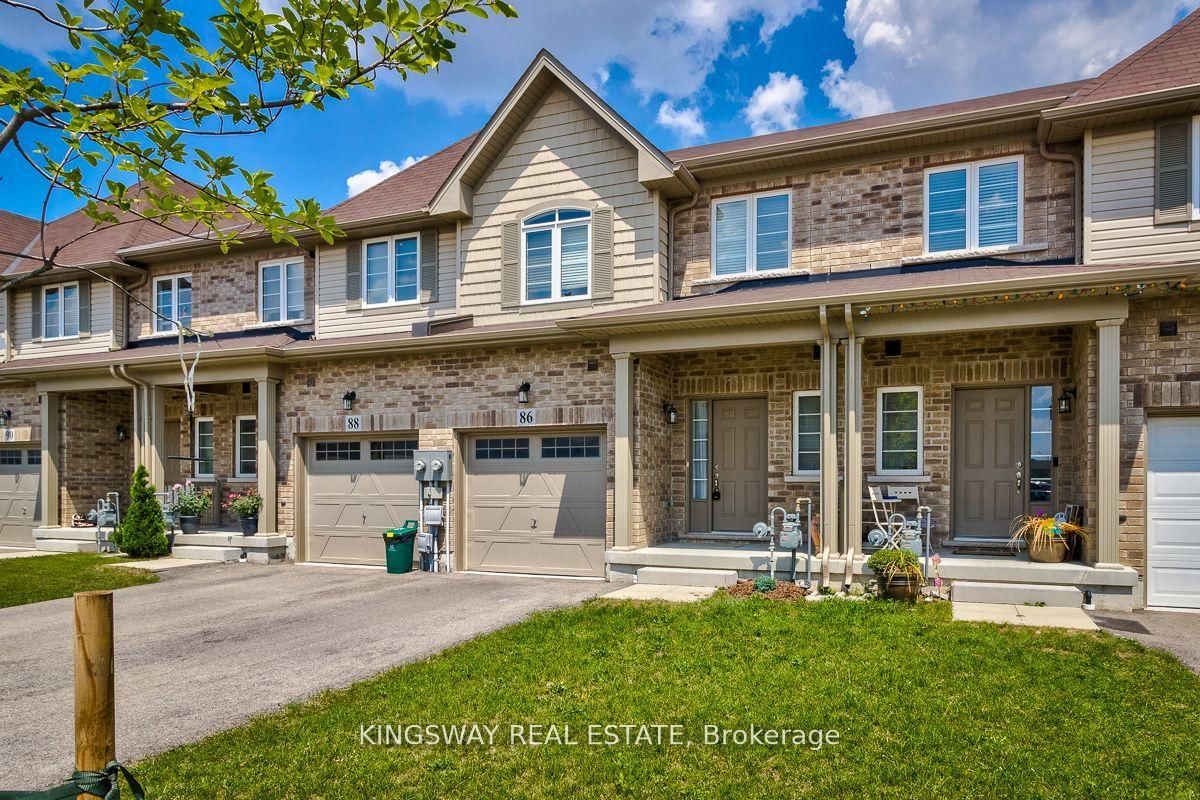 Townhouse for lease at 86 BRADBURY Road, Hamilton, Stoney Creek Mountain, L8J 0E4 - MLS: X12119822