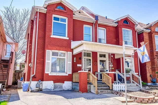 38 Rosemont Avenue