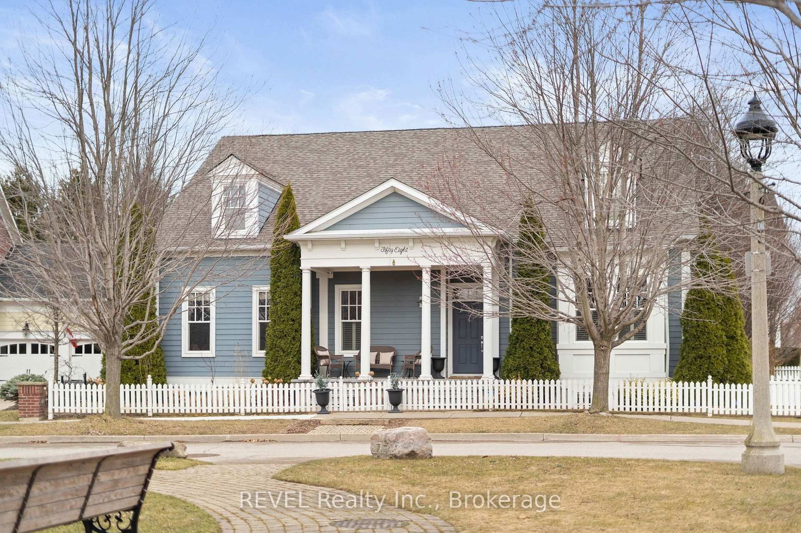 Detached House for sale at 58 Garrison Village Drive, Niagara-on-the-Lake, Town, L0S 1J0 - MLS: X12119876
