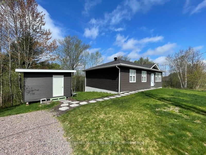 9 Chevrefils Lane, St. Charles -  image-0-0